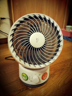 �T�[�L�����[�^�[