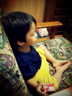 ���U���I���